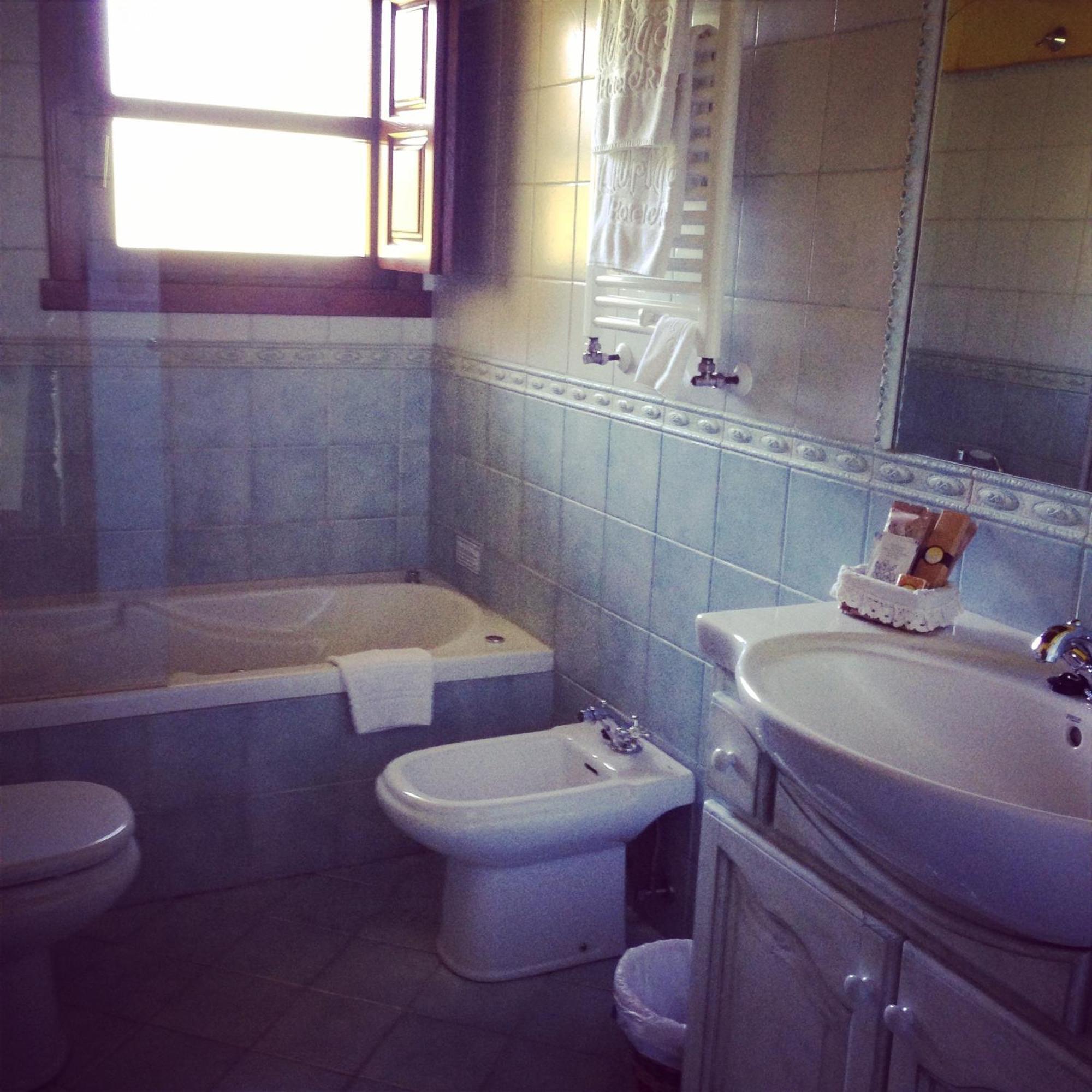 Hotel Rural La Lluriga La Galguera Номер фото